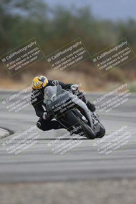 media/Sep-21-2025-Race Pace (Sun) [[98bf33ef95]]/Non Verified/4-Turn 3 (910am)/